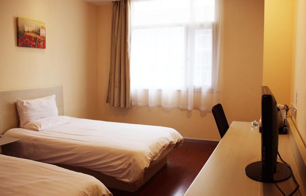 Hanting Express Shenyang Longemont Square Quarto foto